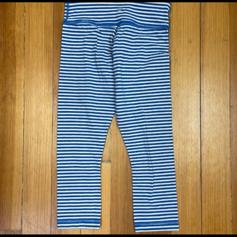 Lululemon Classic Stripe Wunder under